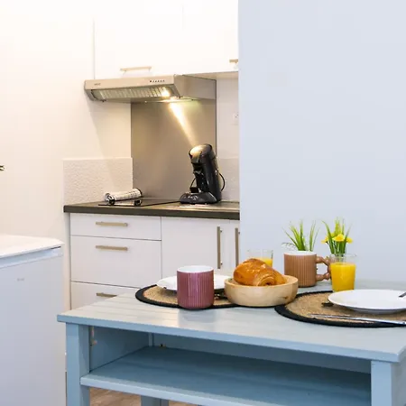 公寓 Le Pied-a-terre - Wifi - Centre-ville 拉瓦勒