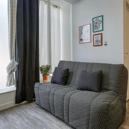 公寓 Le Pied-a-terre - Wifi - Centre-ville 拉瓦勒